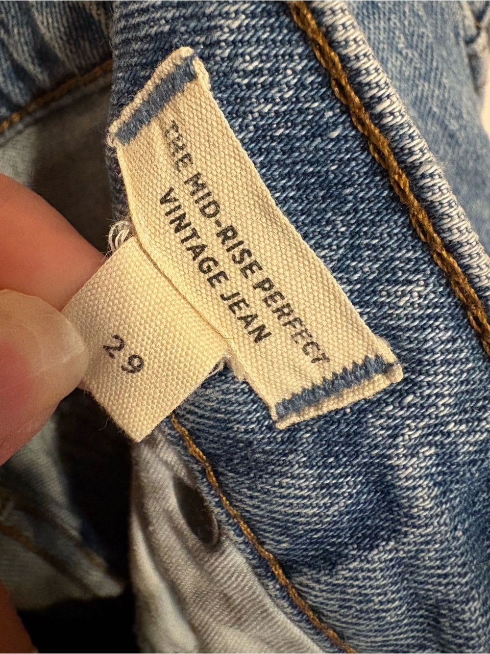 Madewell women’s cropped Mid-rise perfect Vintage Jeans Distressed Denim 29